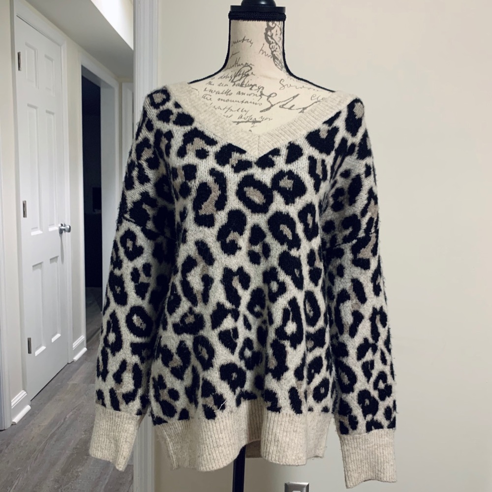 Vince Camuto Malted Leopard Print Sweater
